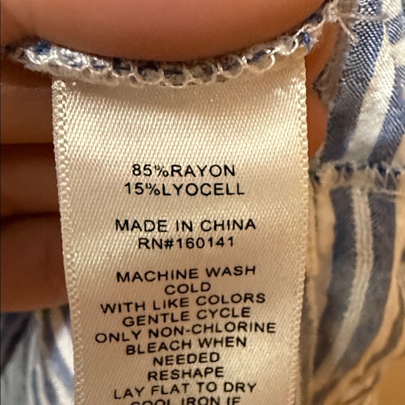 Striped Blue and White Tunic Top - Picture 3 of 7